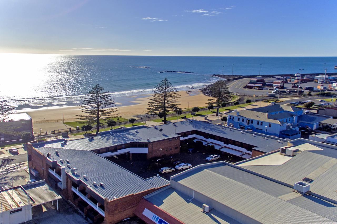 Beachfront Voyager Motor Inn Burnie Exterior photo